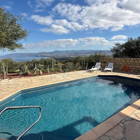 Seaview With Private Pool - 5 Min From בית נופש נאו חוריו