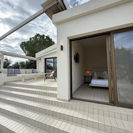 Seaview With Private Pool - 5 Min From Case de vacanță