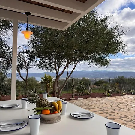 בית נופש Seaview With Private Pool - 5 Min From