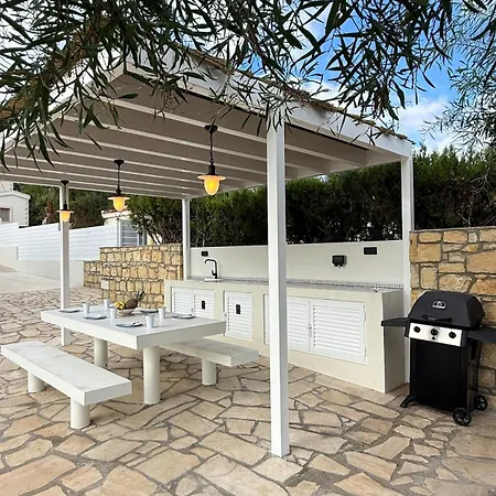 בית נופש Seaview With Private Pool - 5 Min From *