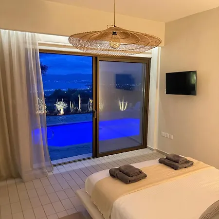 Seaview With Private Pool - 5 Min From בית נופש *