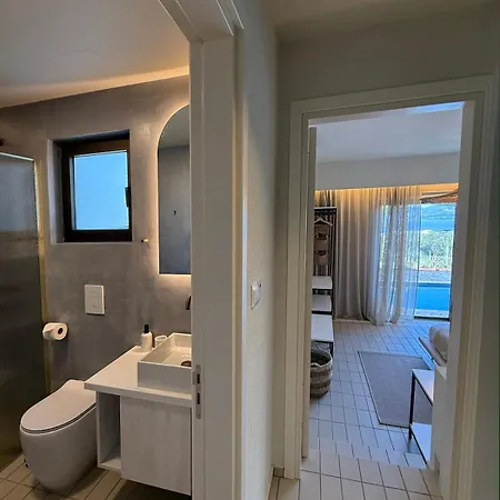 Seaview With Private Pool - 5 Min From *