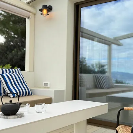 Seaview With Private Pool - 5 Min From בית נופש נאו חוריו